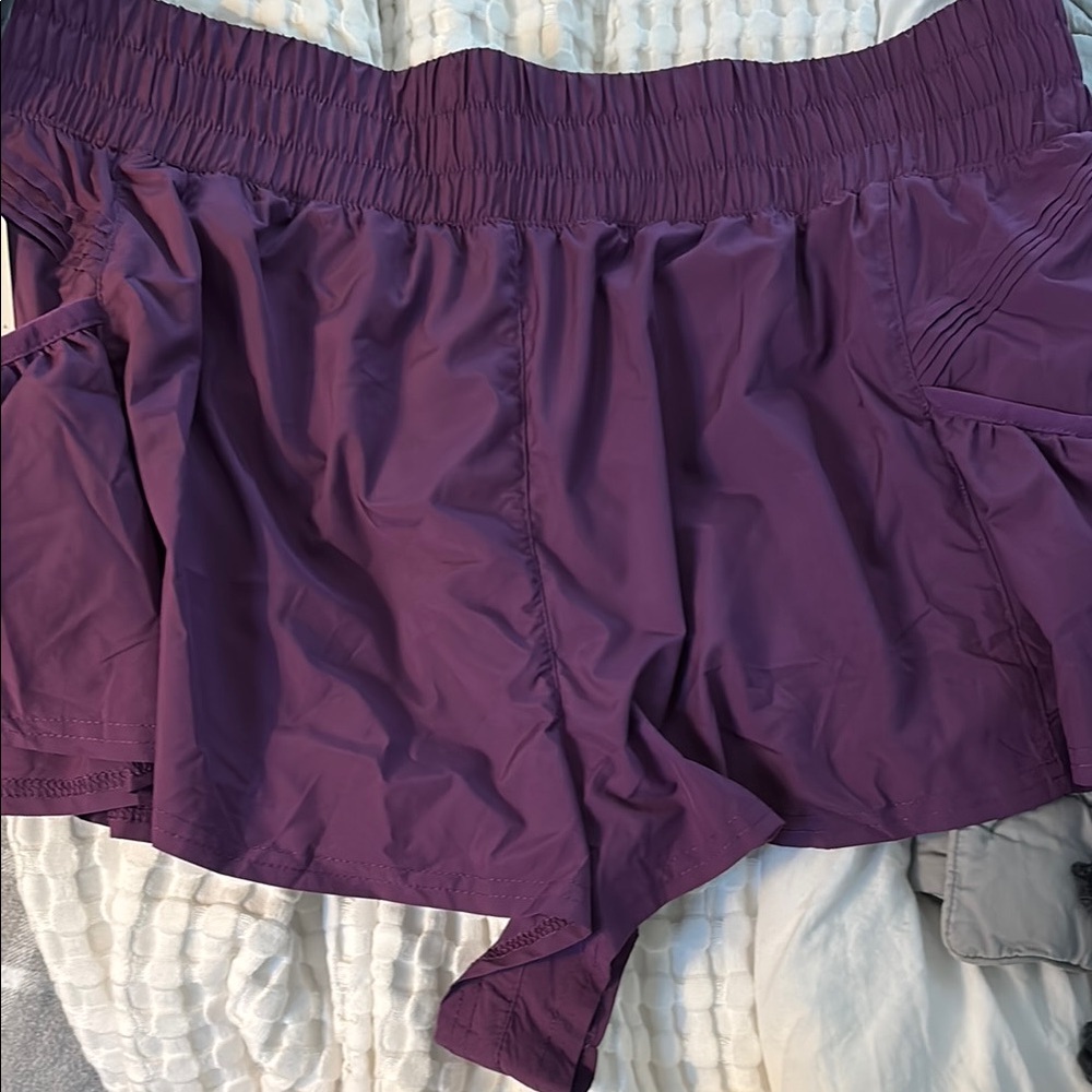 Free People Movememt NWT Women's Purple Get your Flirt on Shorts XL - Picture 4 of 4